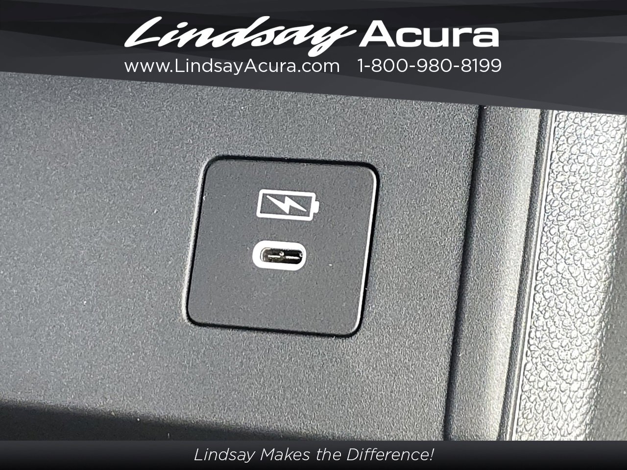 New 2025 Acura RDX SH-AWD image 18