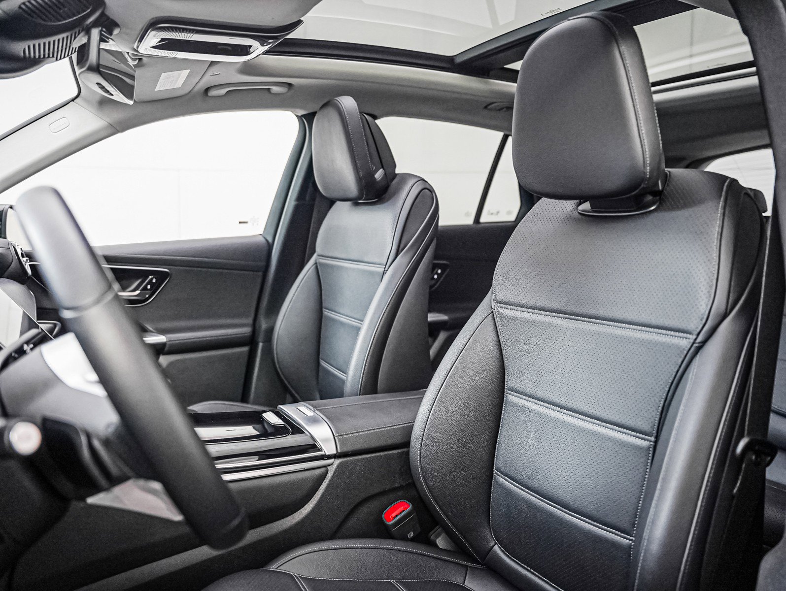 Certified 2023 Mercedes-Benz GLC 300 4MATIC image 12