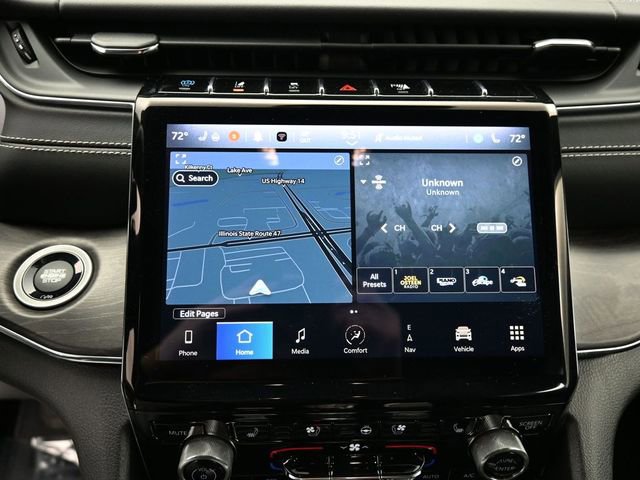 Used 2023 Jeep Grand Cherokee Overland w/ Advanced Protech Group III image 30