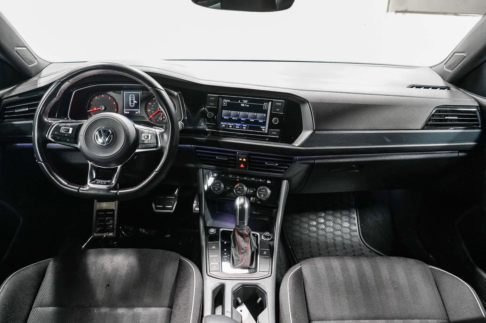 Used 2021 Volkswagen Jetta GLI image 14