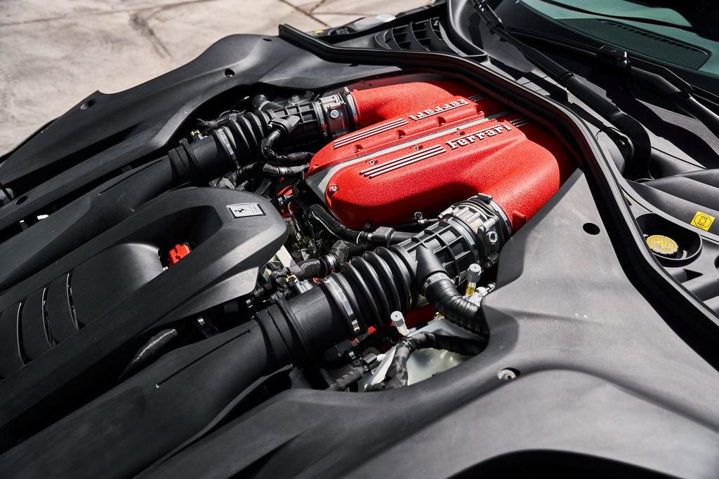 Used 2025 Ferrari 12Cilindri RWD image 14