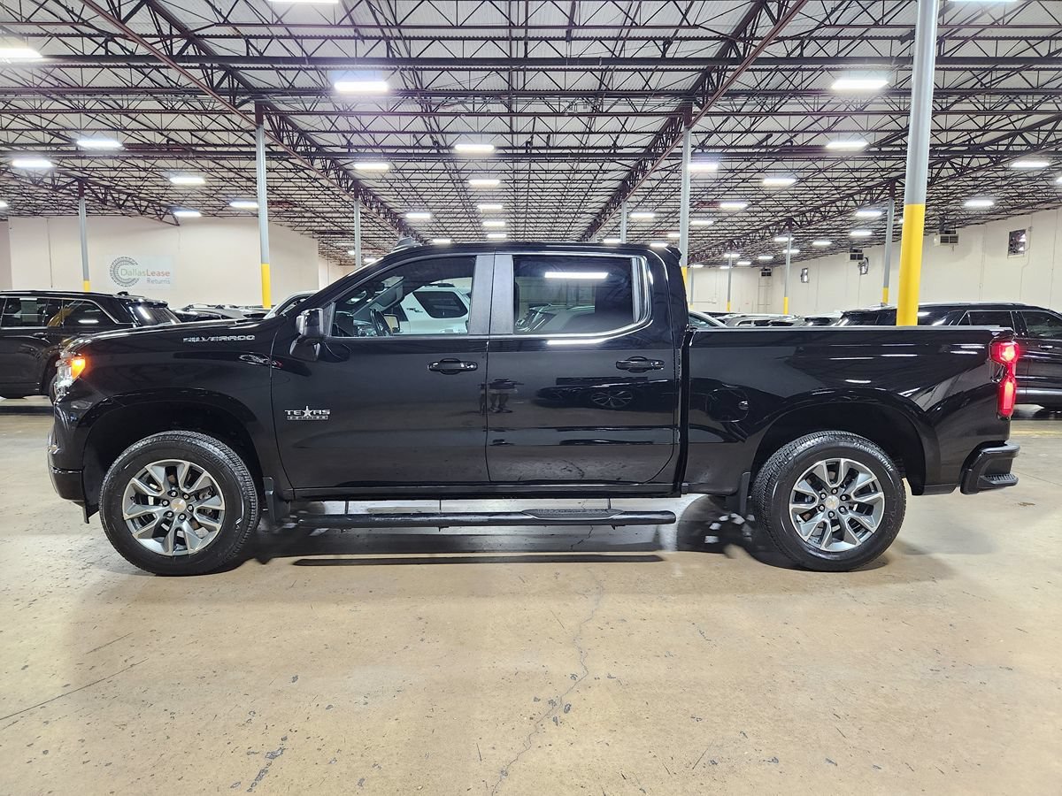 Used 2022 Chevrolet Silverado 1500 RST RWD image 7