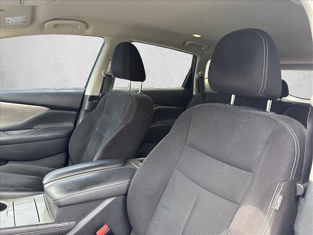 Used 2017 Nissan Murano S w/ Navigation Package FWD image 16