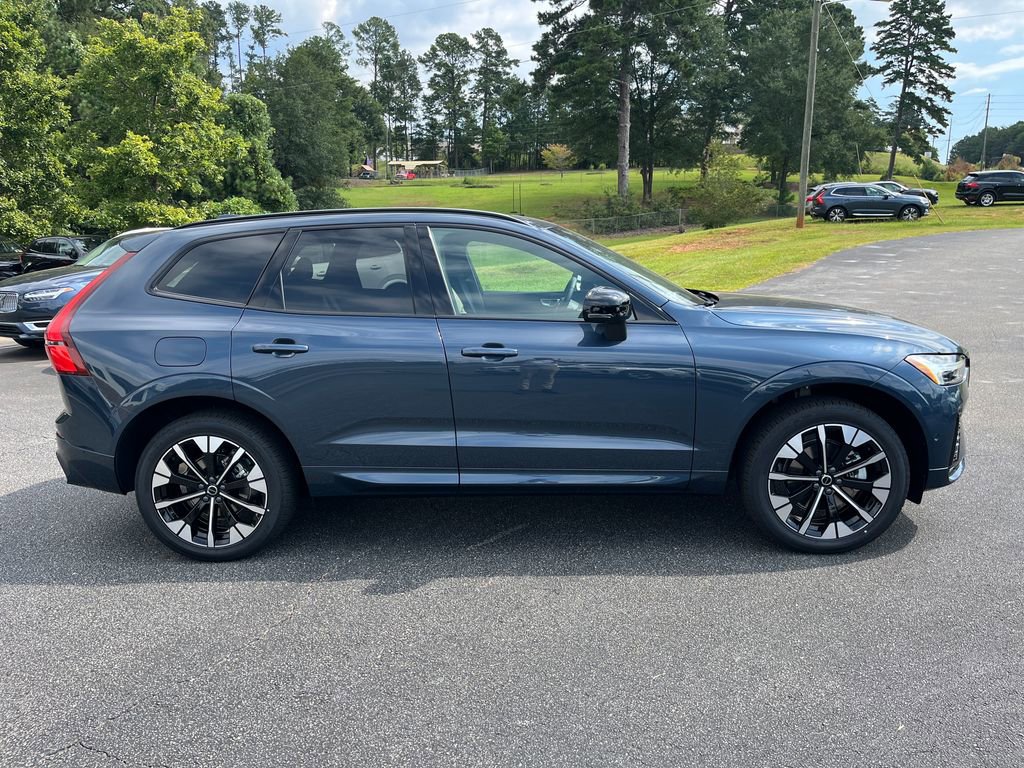 New 2026 Volvo XC60 B5 Plus w/ Protection Package Premier image 6