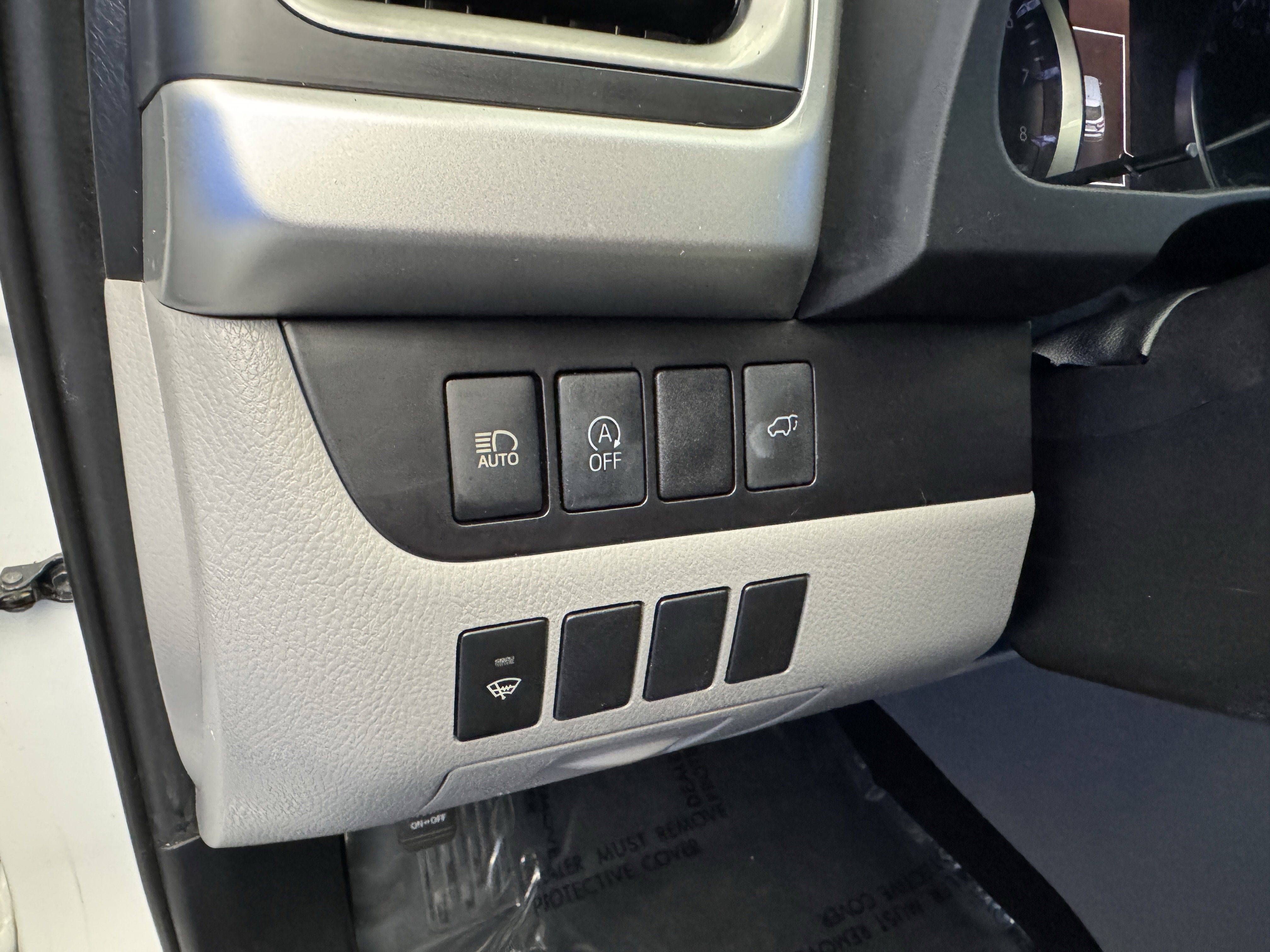 Used 2019 Toyota Highlander XLE image 15