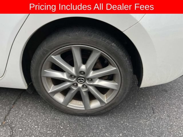 Used 2017 MAZDA MAZDA3 Touring w/ Popular Equipment Package FWD image 3