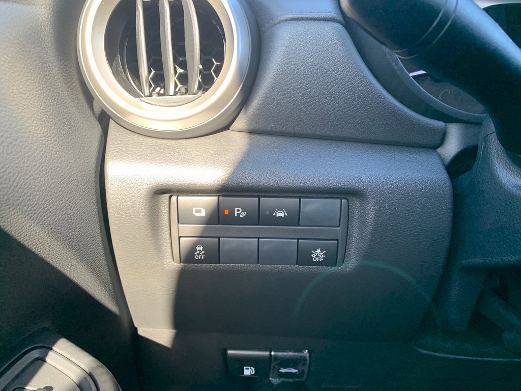 New 2025 Nissan Versa S image 14