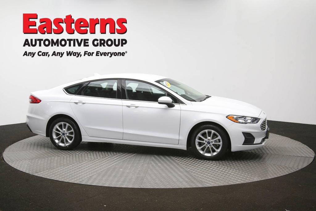 Used 2020 Ford Fusion SE FWD image 45