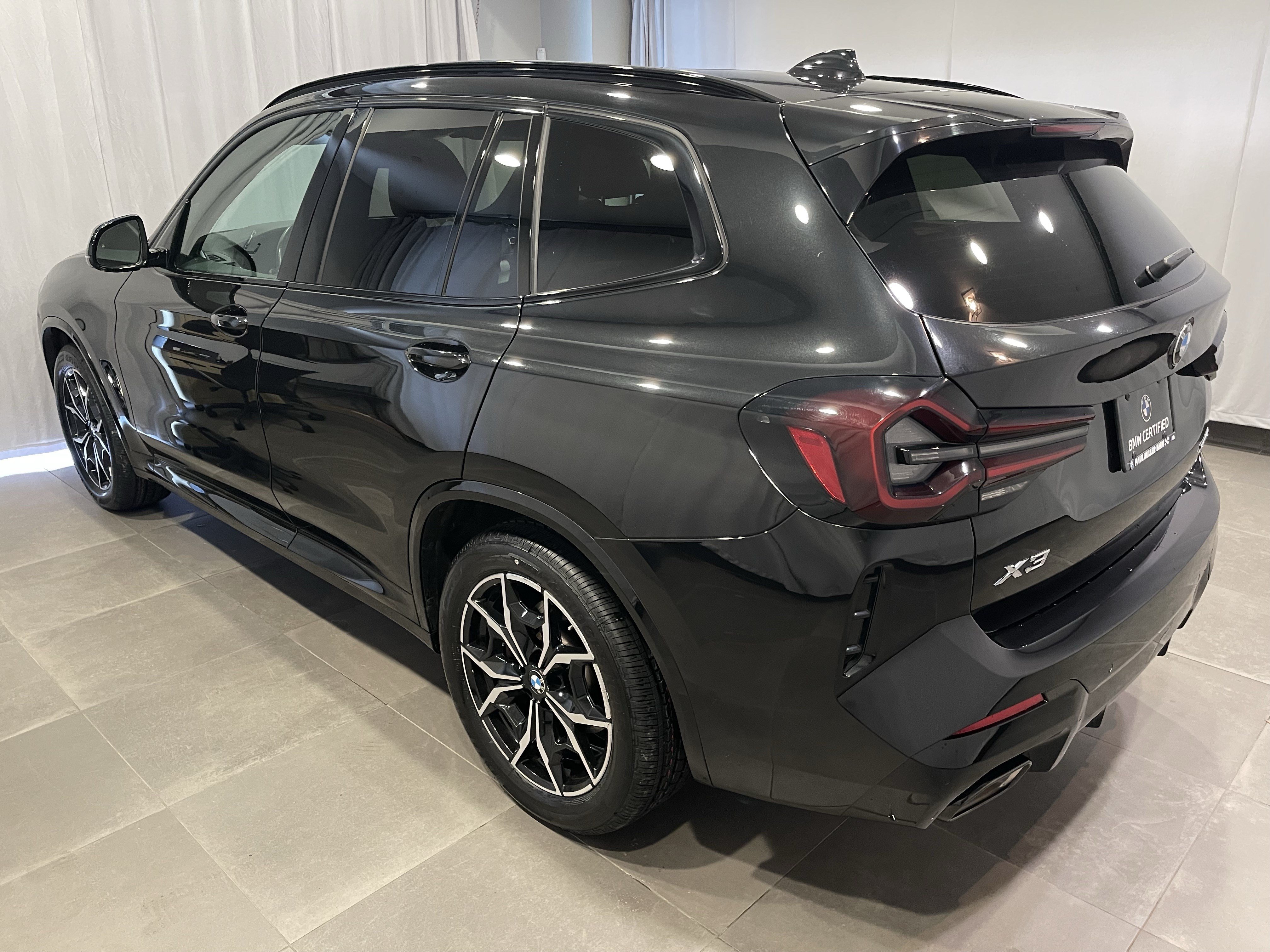 Certified 2023 BMW X3 xDrive30i w/ M Sport Package AWD/4WD image 4