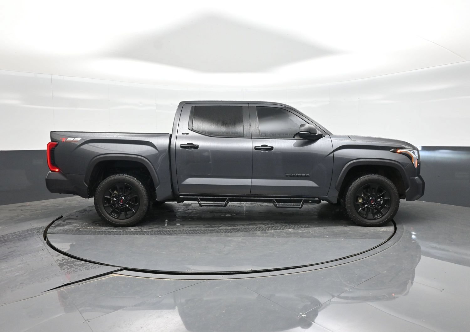 Used 2024 Toyota Tundra SR5 AWD/4WD image 18