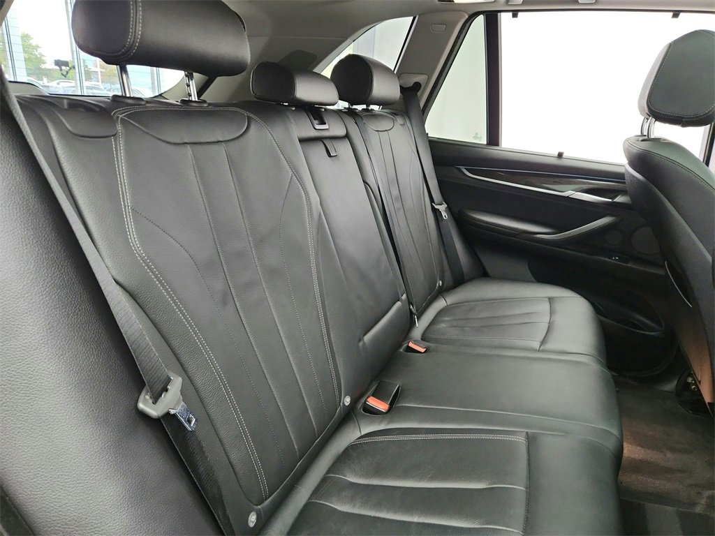 Used 2017 BMW X5 xDrive35d image 38