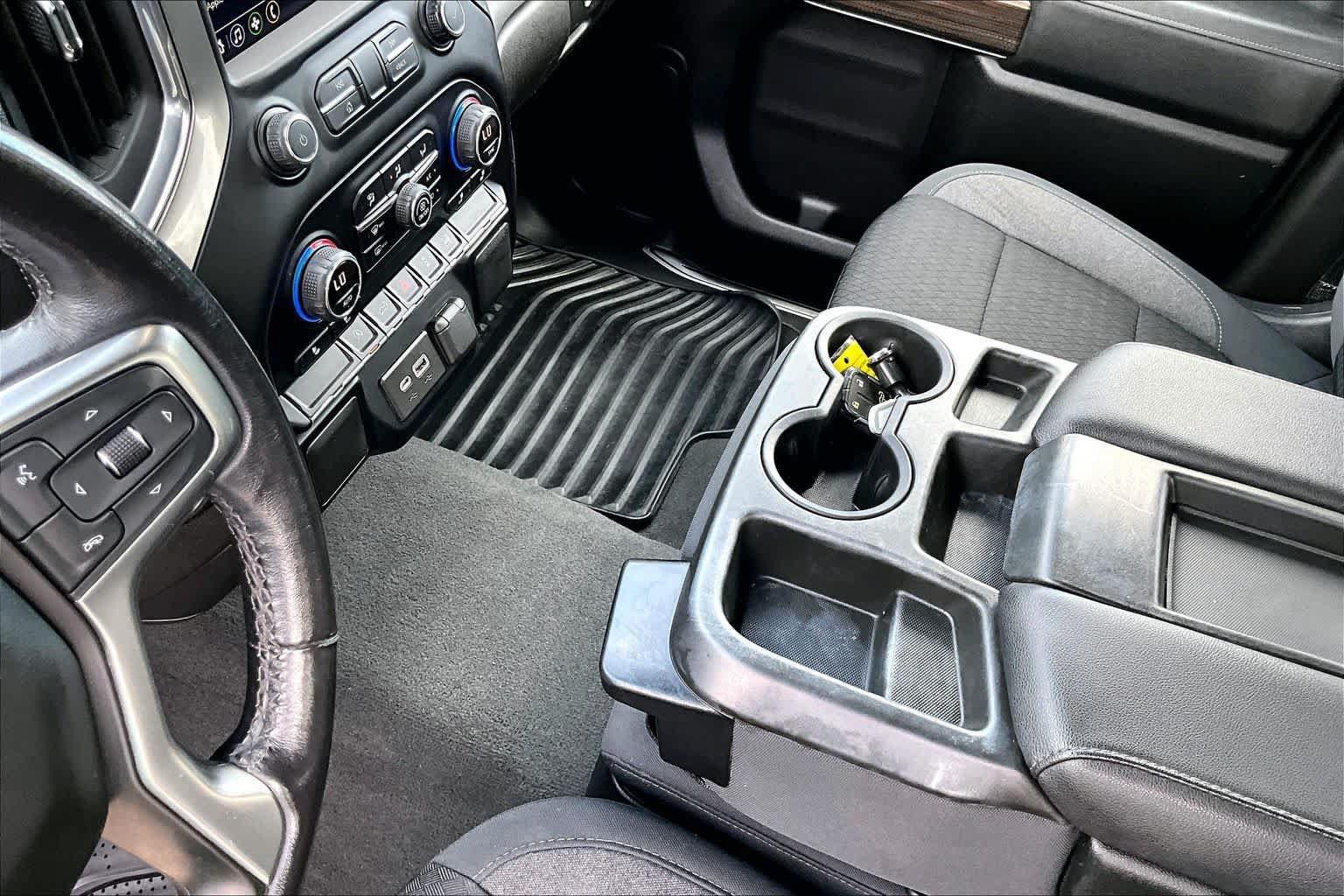 Used 2021 Chevrolet Silverado 1500 LT RWD image 17