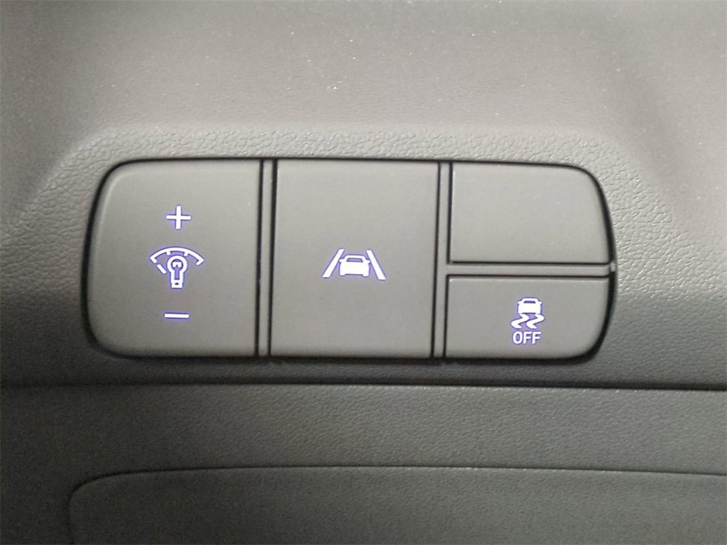 Certified 2023 Hyundai Elantra SEL w/ Convenience Package image 25