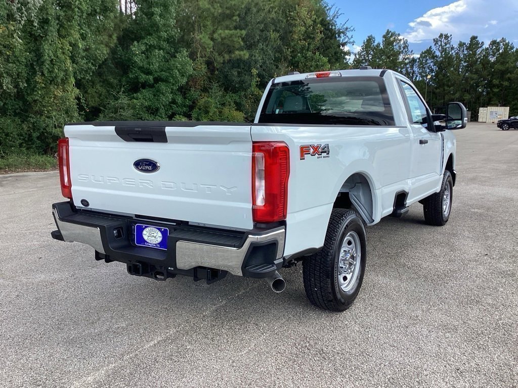 New 2025 Ford F250 XL w/ FX4 Off-Road Package image 5