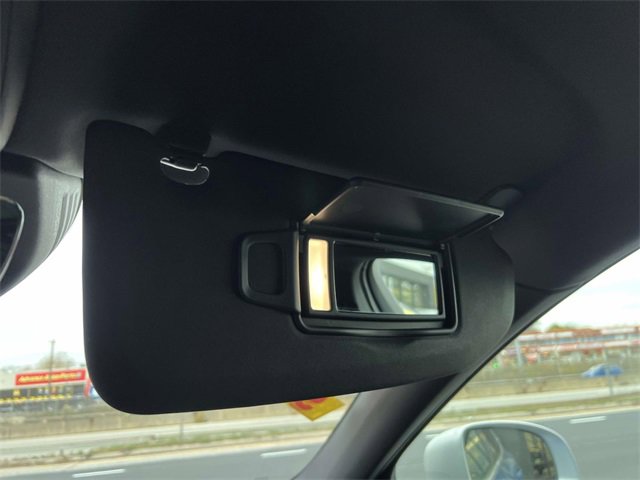 Used 2019 Volvo XC60 T6 R-Design w/ Protection Package image 32