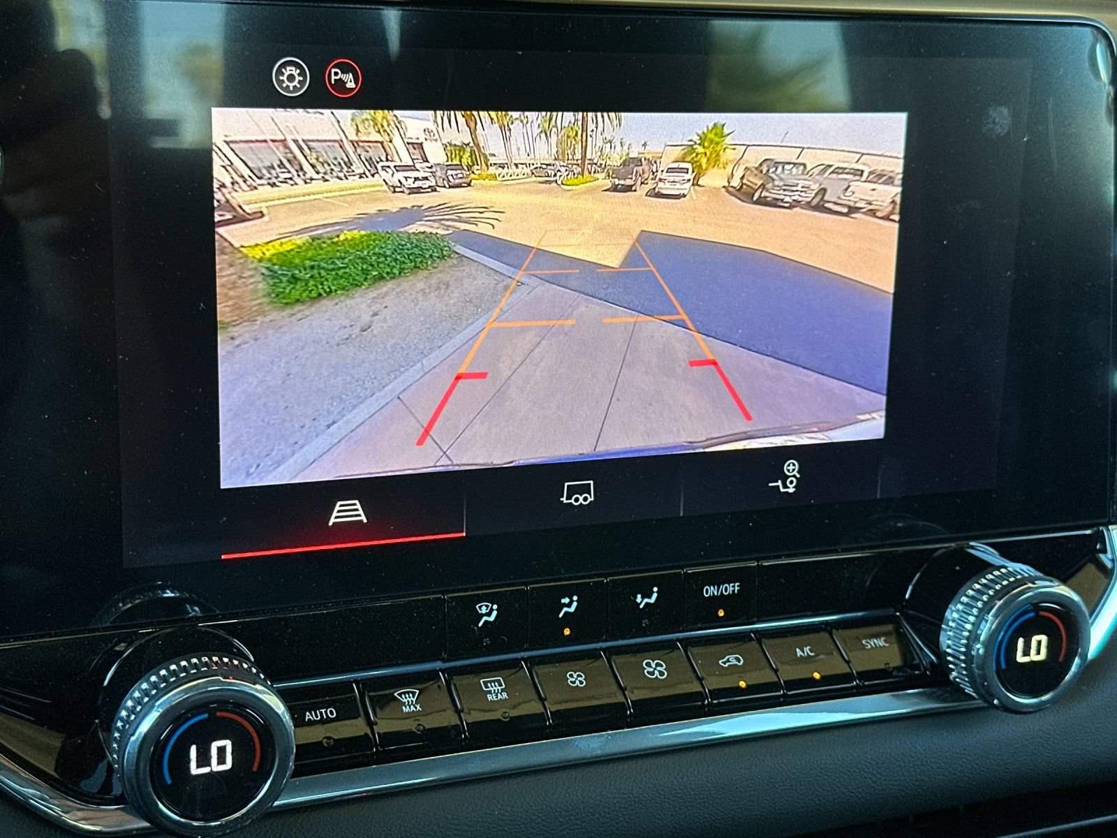 New 2026 GMC Canyon Elevation w/ Convenience Package RWD image 18