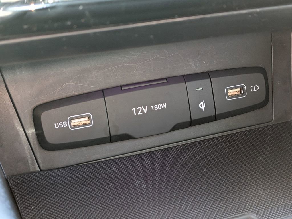 Used 2022 Hyundai Tucson Limited image 32