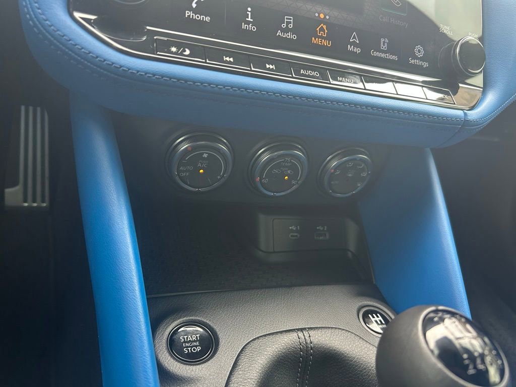 Used 2024 Nissan Z Performance w/ Floor Mat Package image 44