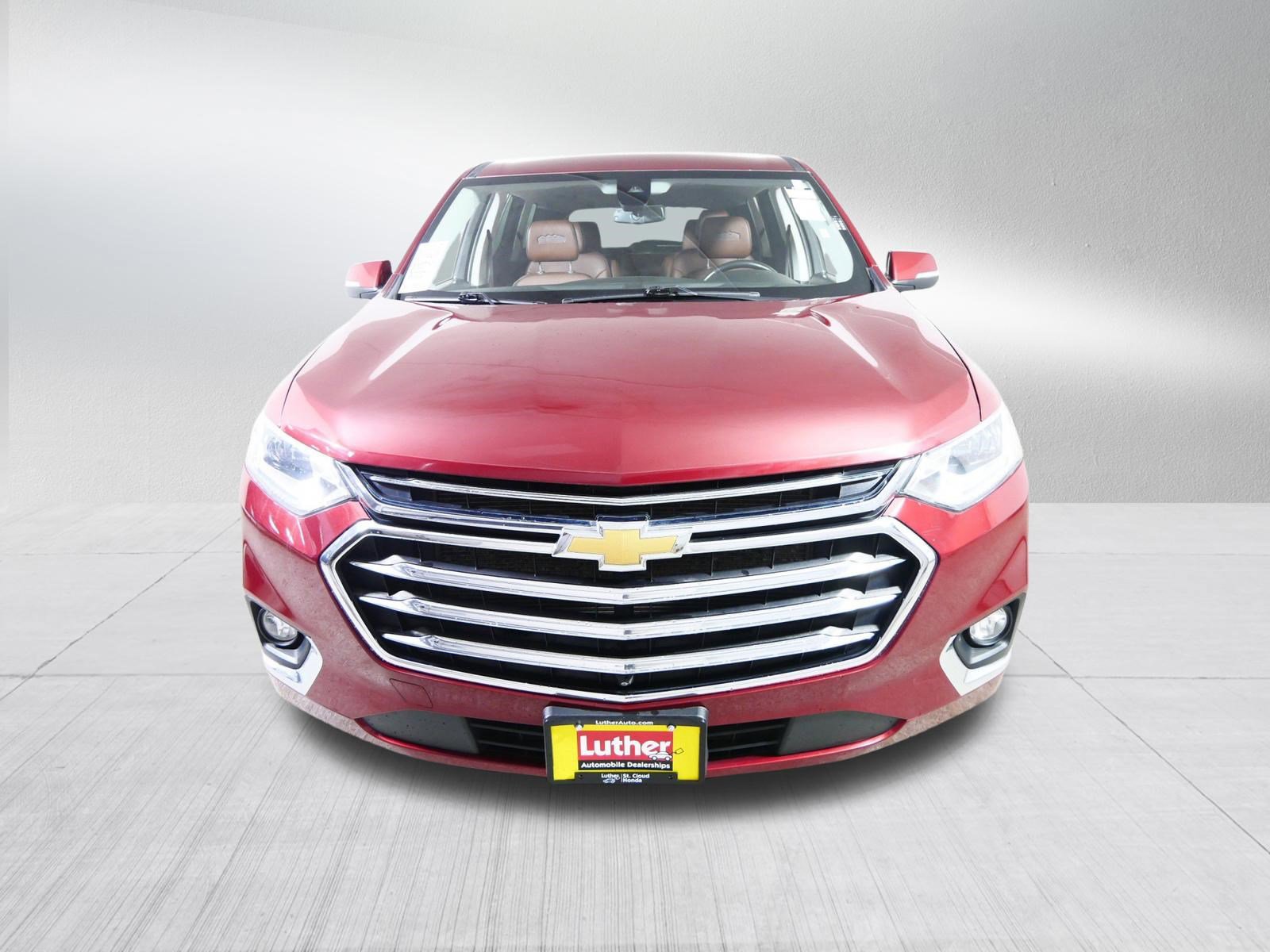 Used 2021 Chevrolet Traverse High Country image 2