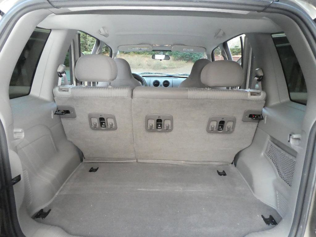 Used 2004 Jeep Liberty Sport w/ PWR Convenience Group image 8