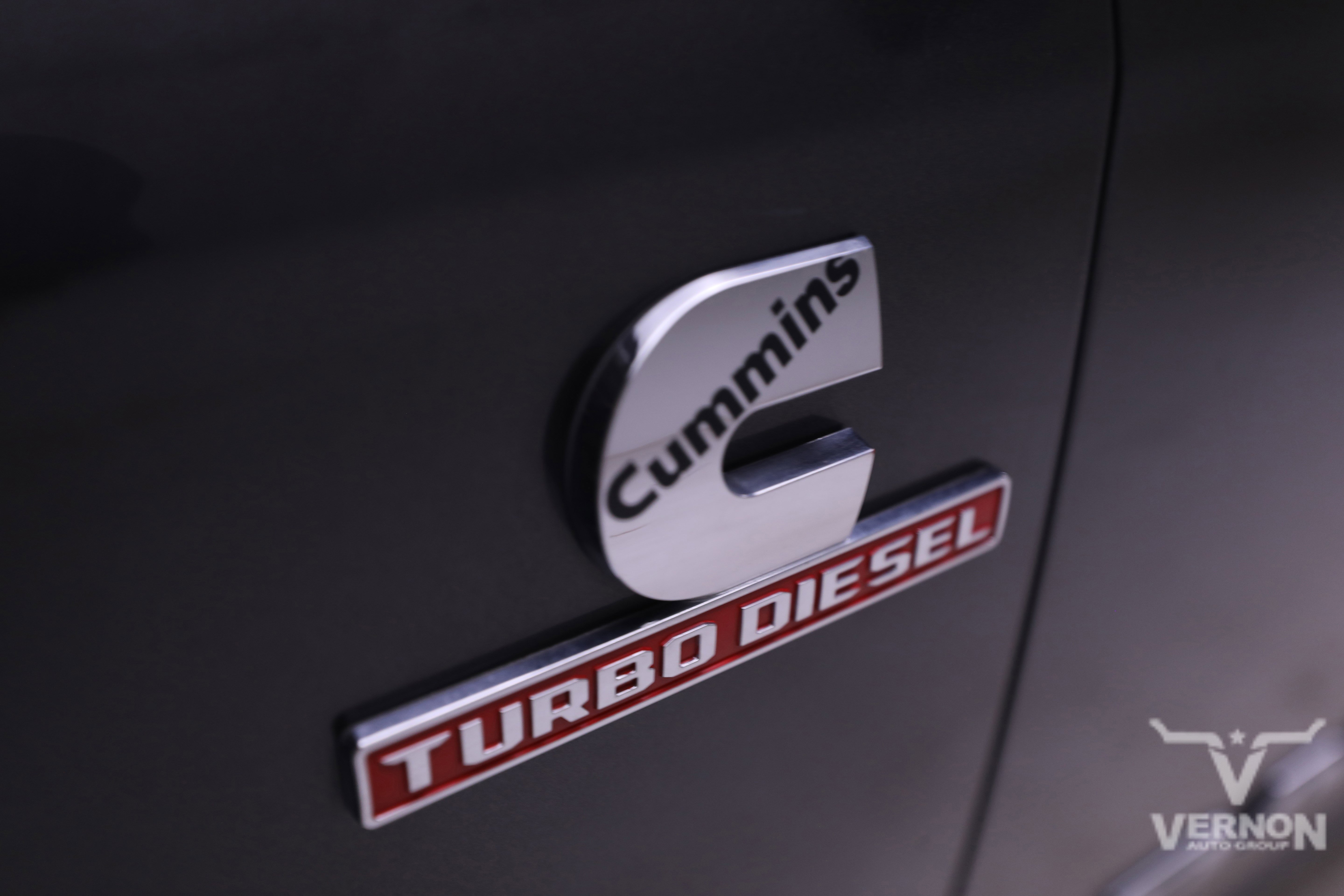 New 2025 RAM 3500 Laramie image 37