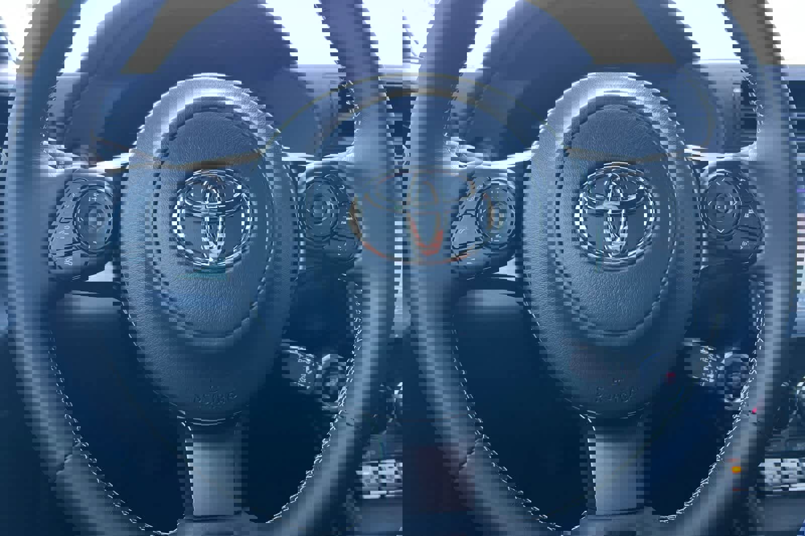 Used 2025 Toyota GR86 w/ ALL Weather Mat Package (TMS) image 24