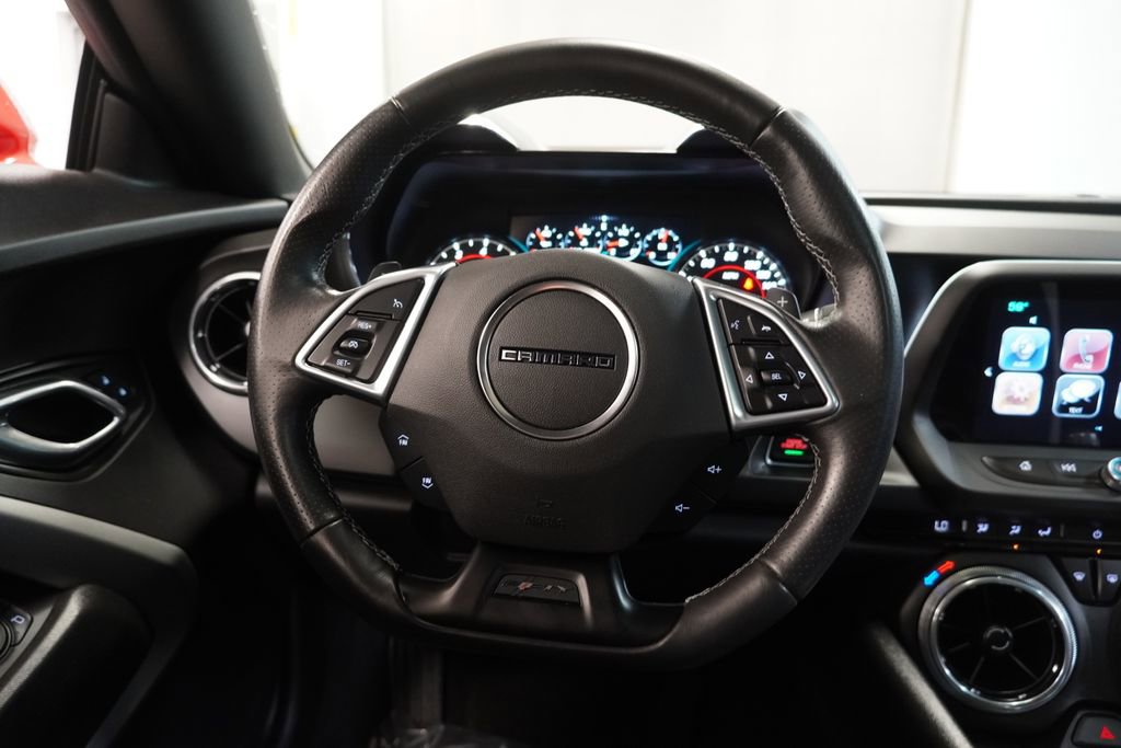 Used 2017 Chevrolet Camaro SS RWD image 17