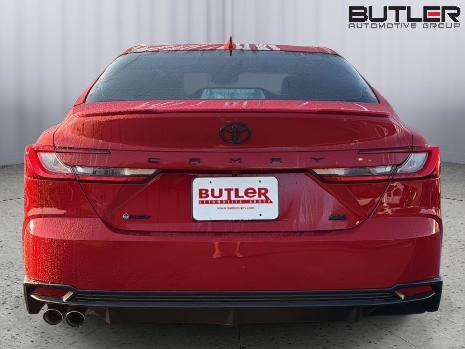 New 2026 Toyota Camry SE FWD image 5