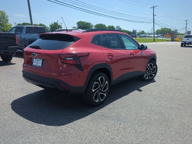 New 2026 Chevrolet Trax RS w/ Driver Confidence Package FWD image 27