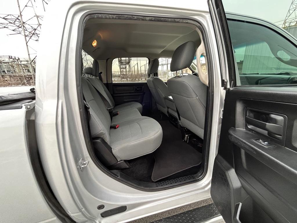 Used 2014 RAM 1500 Express w/ Ram Charger Package image 58