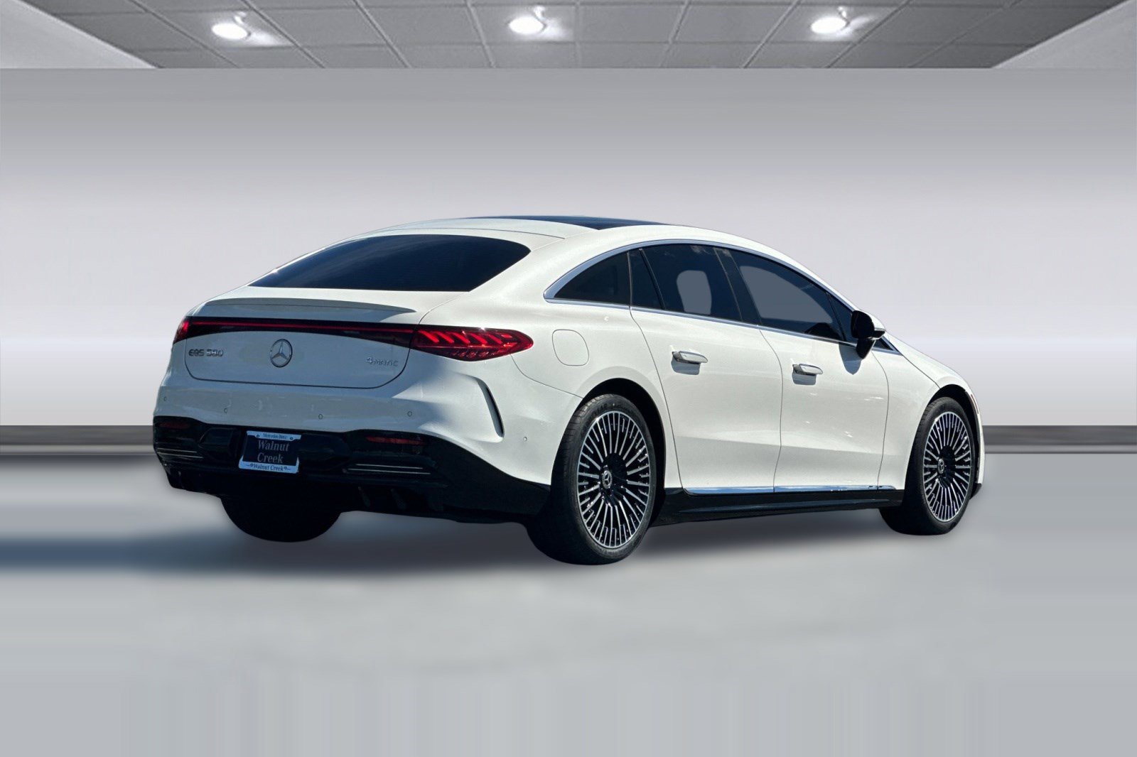 Certified 2023 Mercedes-Benz EQS 580 4MATIC Sedan image 7