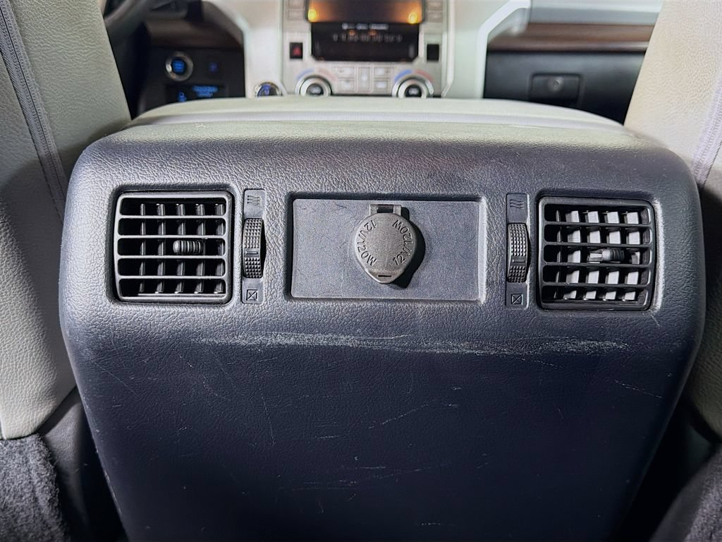 Used 2020 Toyota Tundra Limited w/ Limited Premium Package AWD/4WD image 23