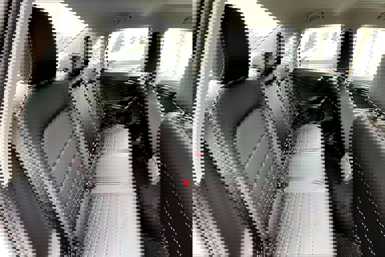 Used 2023 Volkswagen Jetta SE FWD image 19