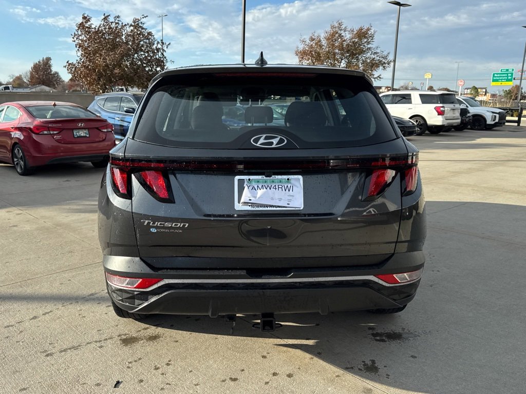 Used 2023 Hyundai Tucson SE image 20