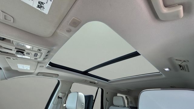 Used 2021 GMC Yukon Denali w/ Denali Ultimate Package image 20