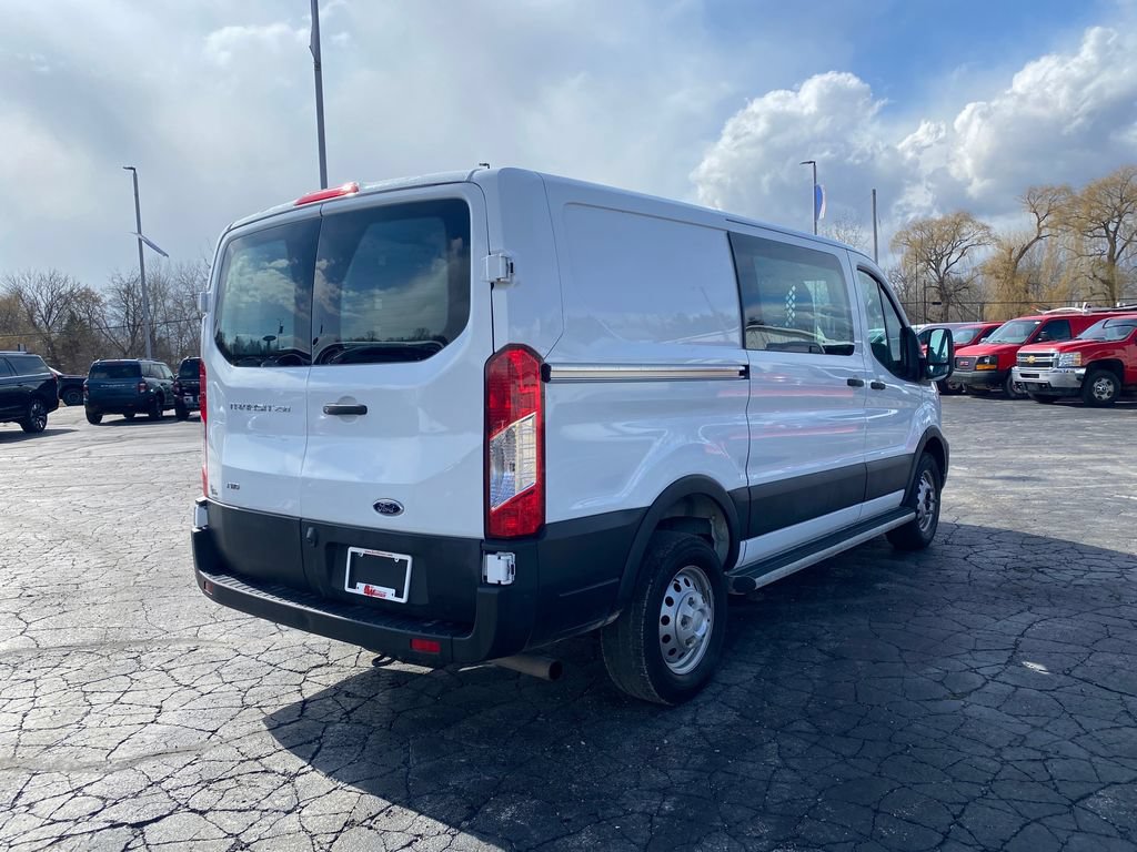 Used 2024 Ford Transit 250 Low Roof AWD w/ Exterior Upgrade Package image 6