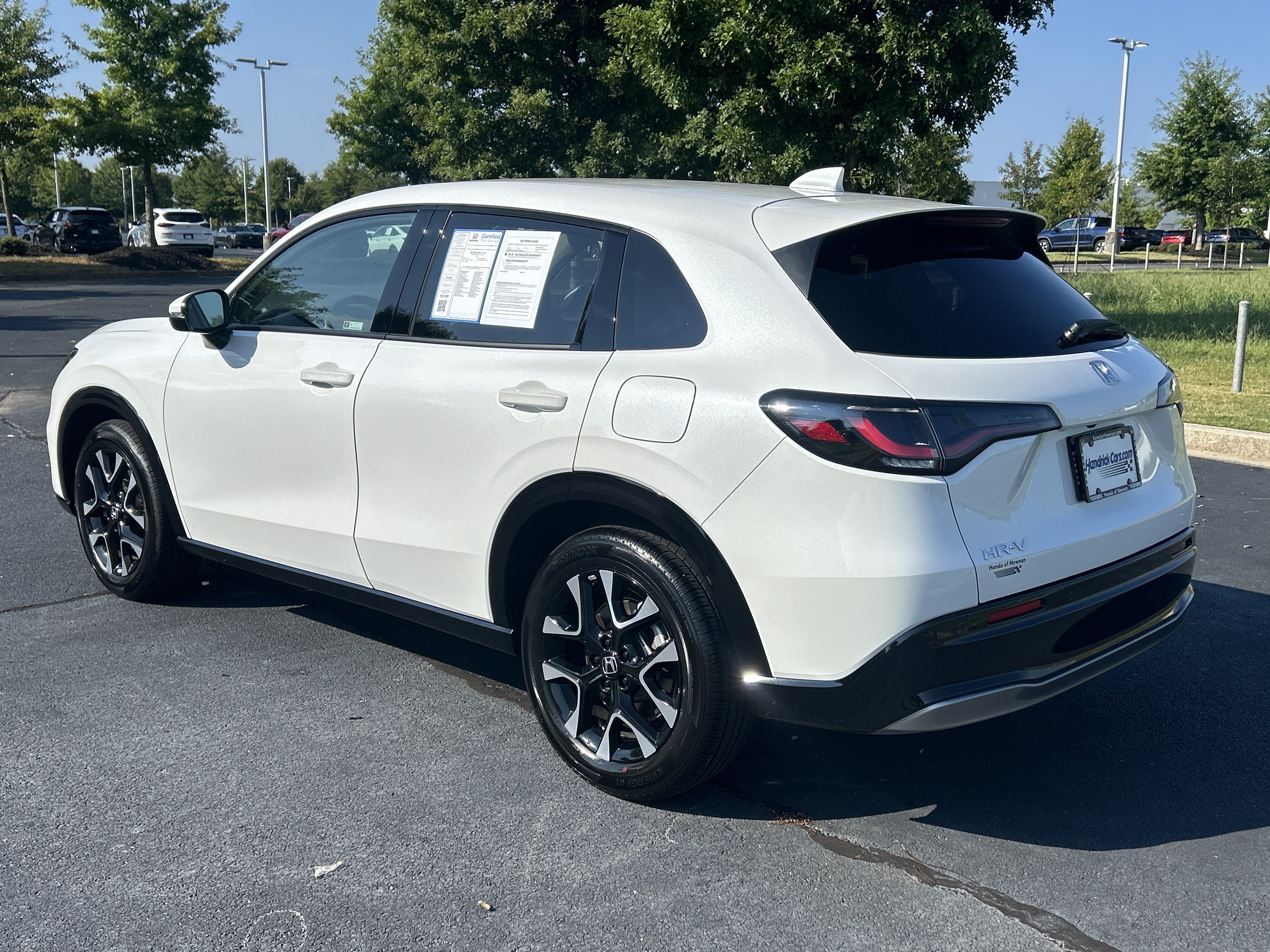 Certified 2027 Honda HR-V EX-L image 9