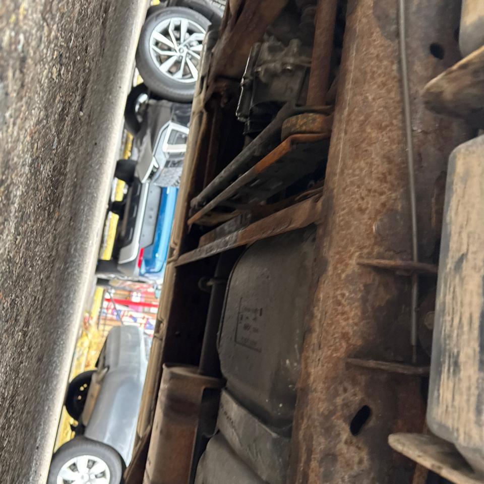 Used 2005 GMC Yukon SLT w/ SLT Preferred Equipment Group AWD/4WD image 29