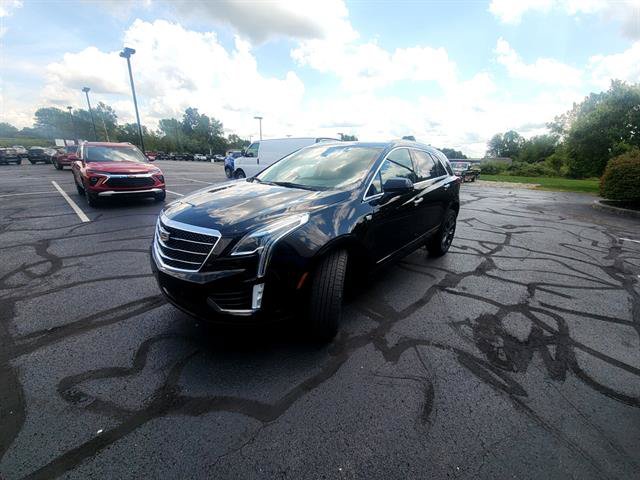 Used 2018 Cadillac XT5 Premium Luxury w/ LPO, Black Ice Package AWD/4WD image 3