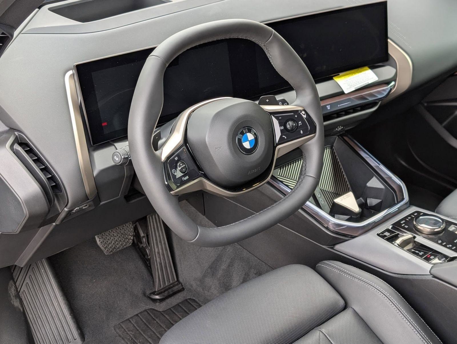 Used 2025 BMW X3 xDrive30i w/ Premium Package image 4