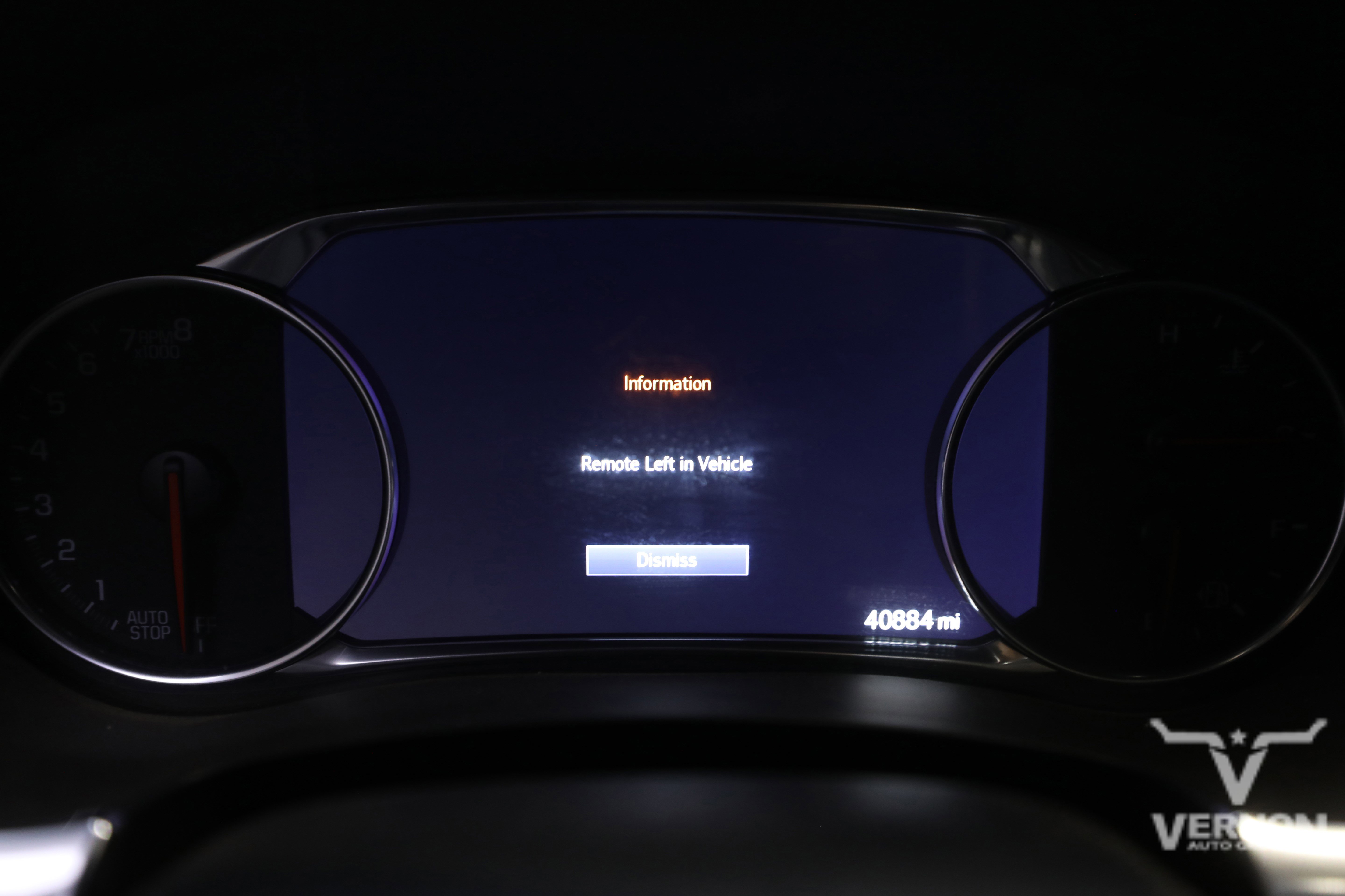 Used 2023 Chevrolet Traverse Premier w/ Redline Edition image 9