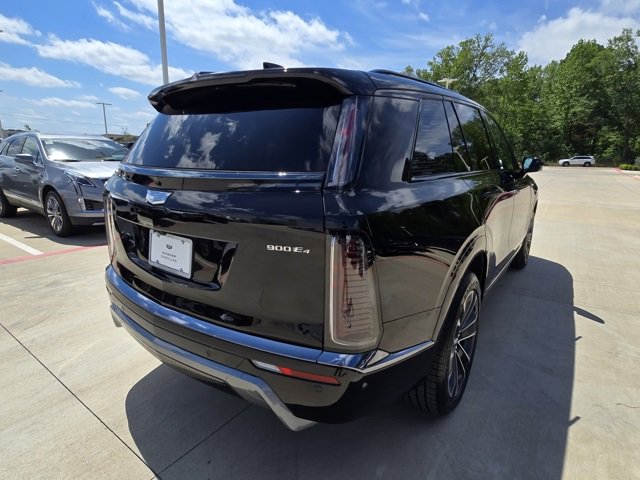 New 2026 Cadillac Vistiq Sport w/ LPO, Floor Liner Package image 4