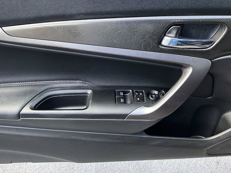Used 2017 Honda Accord EX image 9