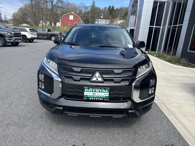 Used 2025 Mitsubishi Outlander Sport LE AWD/4WD image 2