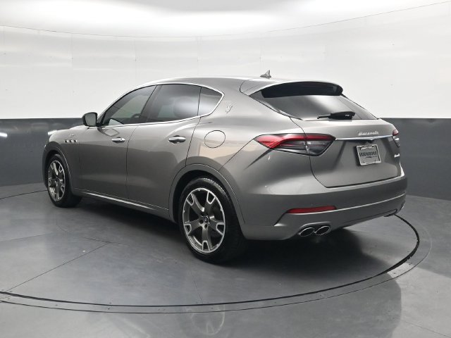 Used 2022 Maserati Levante GT AWD/4WD image 6