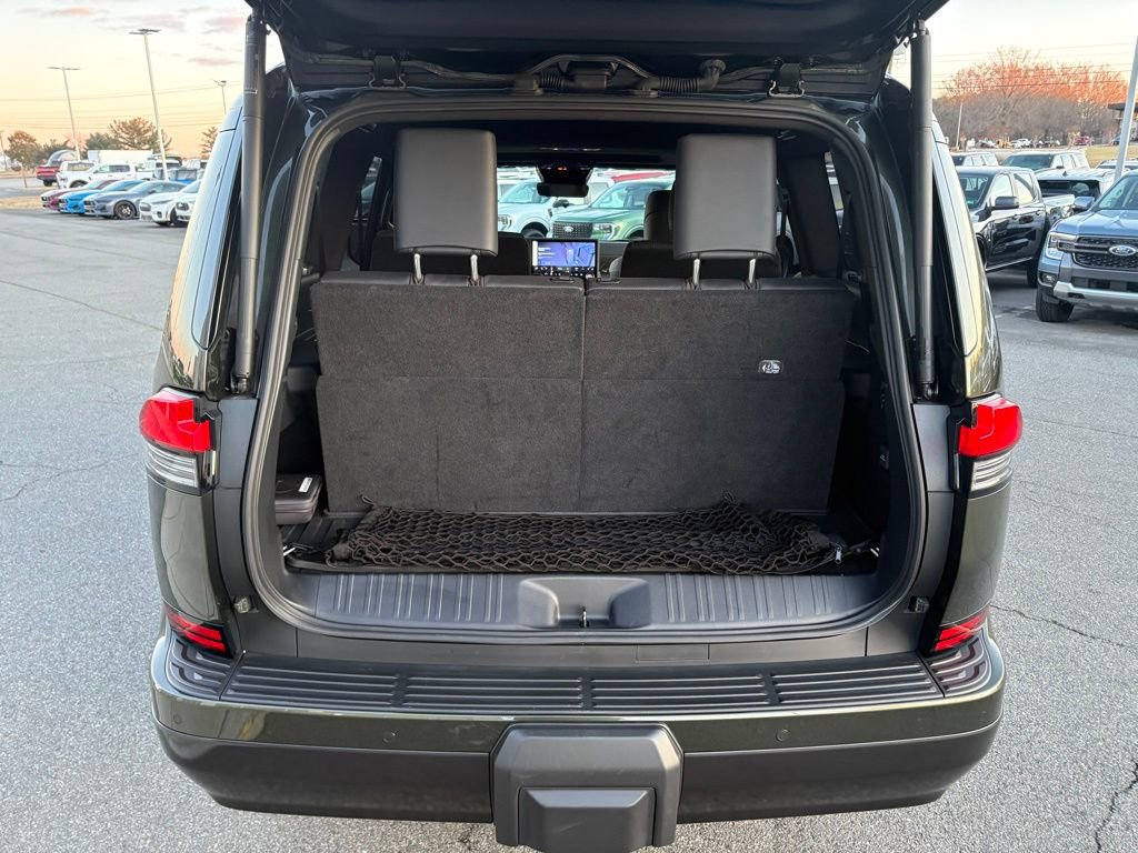 Used 2024 Lexus GX 550 image 18