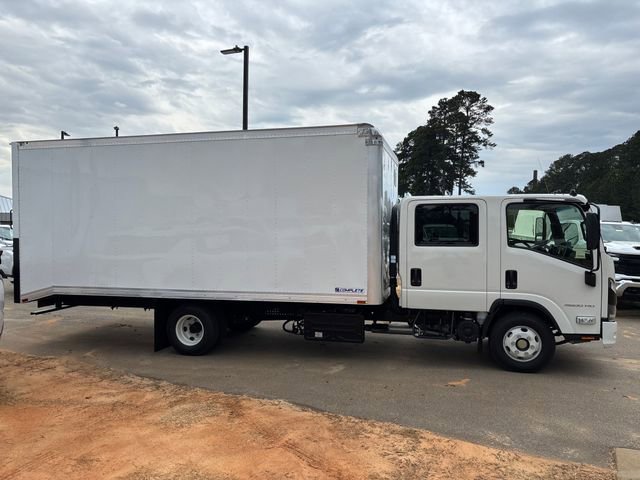 New 2025 Chevrolet Low Cab Forward image 6