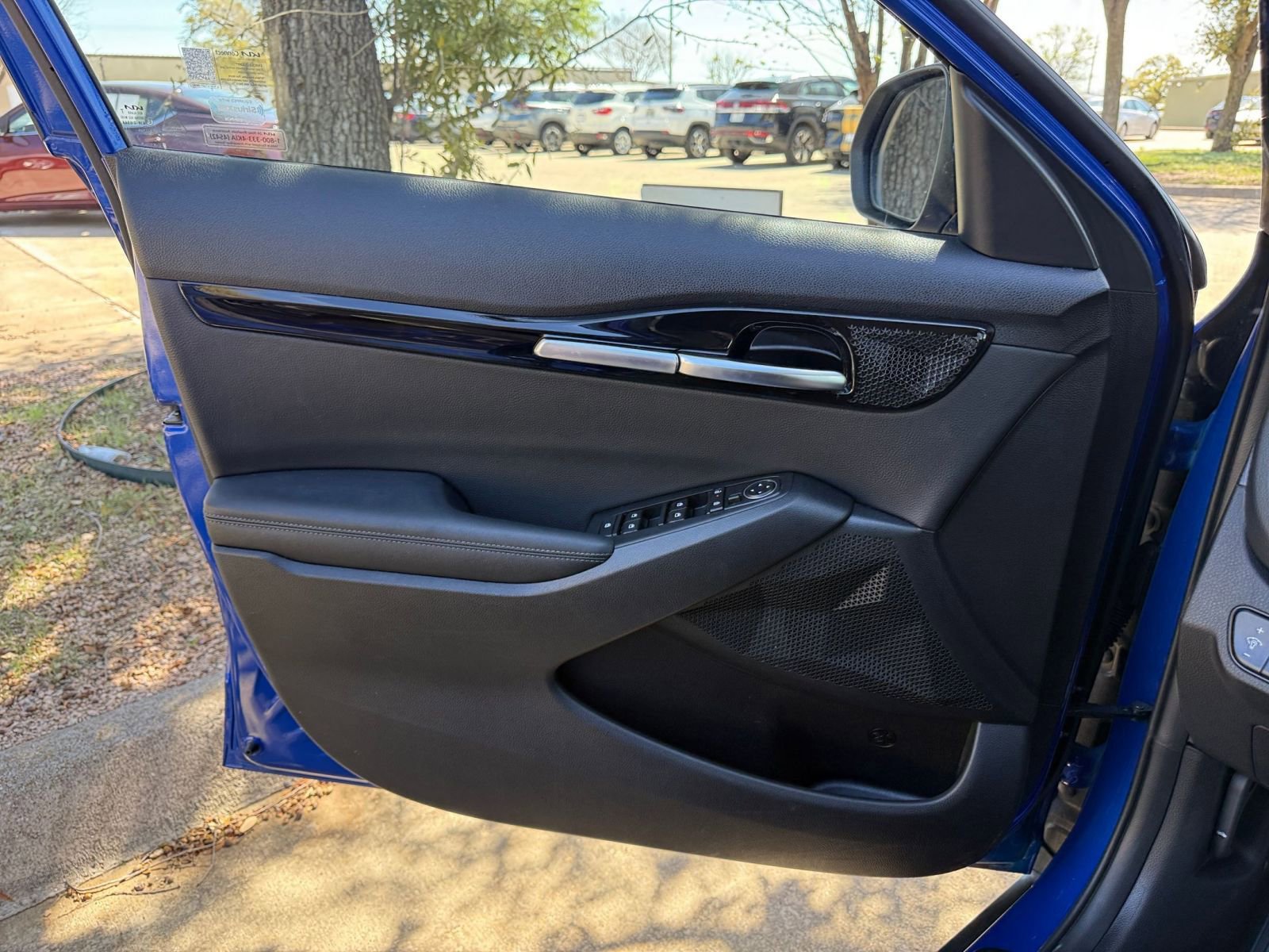 Used 2025 Kia Seltos S image 18