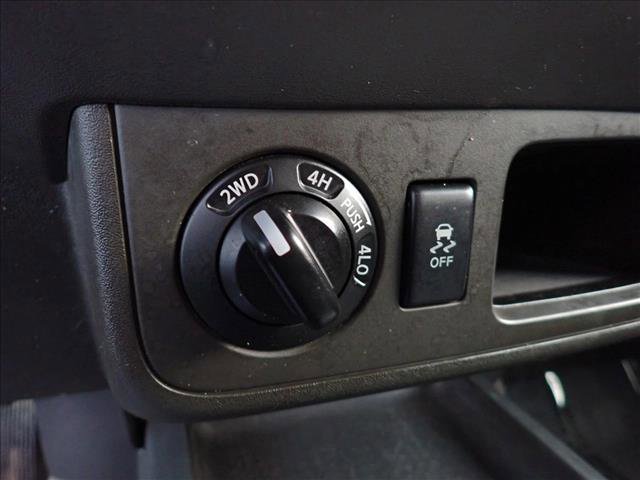 Used 2018 Nissan Frontier SV image 18
