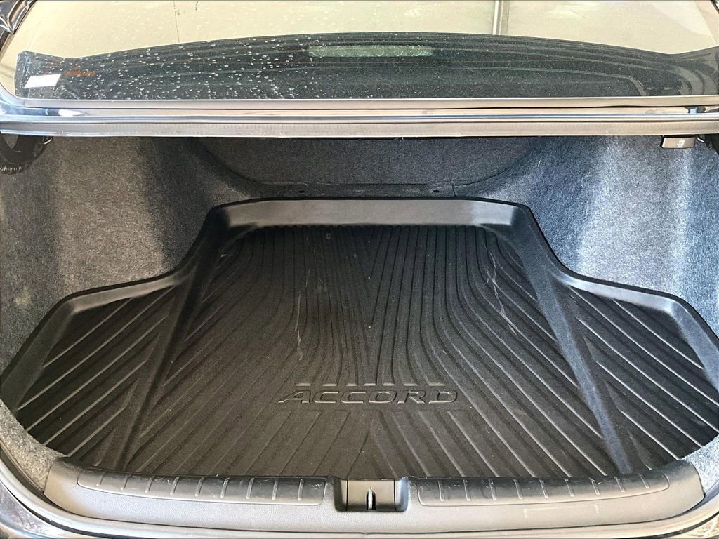 Used 2021 Honda Accord LX image 21
